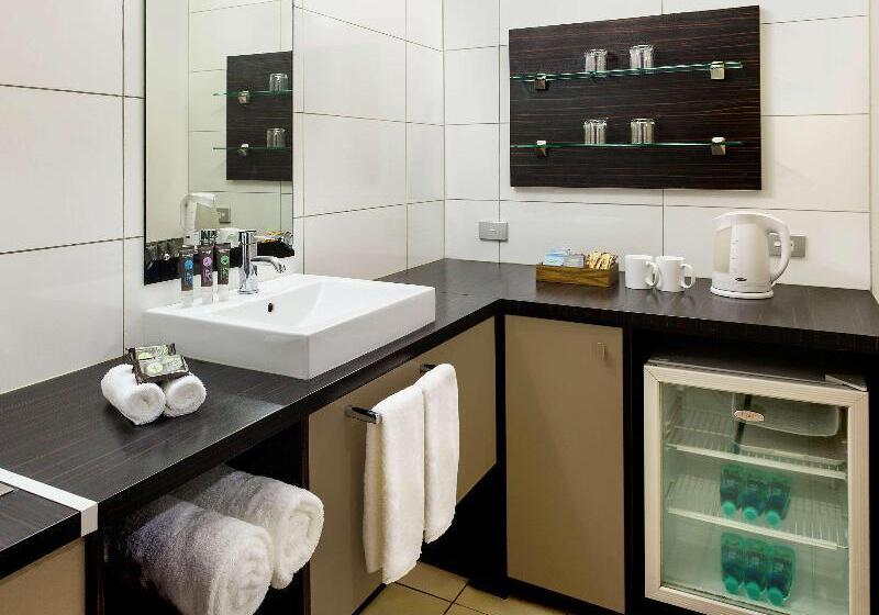 غرفة ديلوكس عائلية, Novotel Nadi