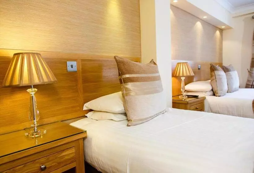 Executive-huone, Adamson