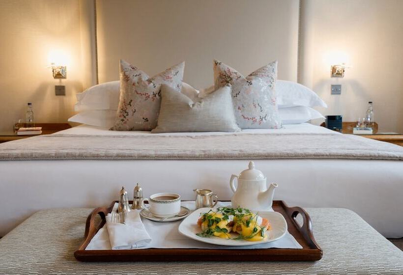 ジュニアスイート, Ashdown Park