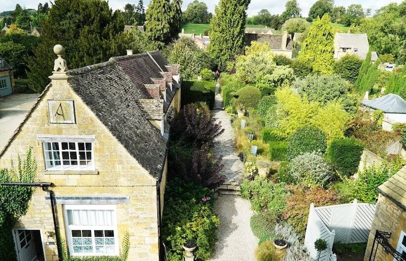 スーペリアールーム, Cotswold House Hotel And Spa   A Bespoke