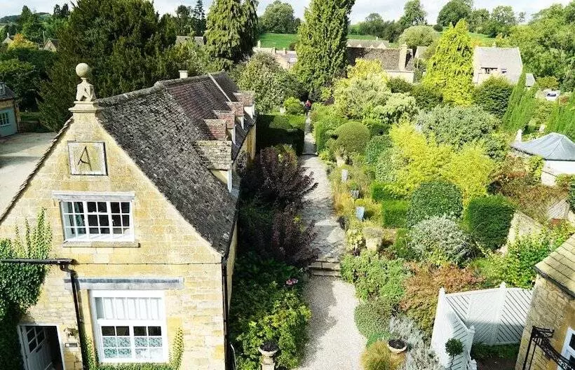 スーペリアールーム, Cotswold House Hotel And Spa   A Bespoke