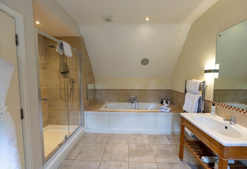 Полулюкс, Cotswold House Hotel And Spa   A Bespoke