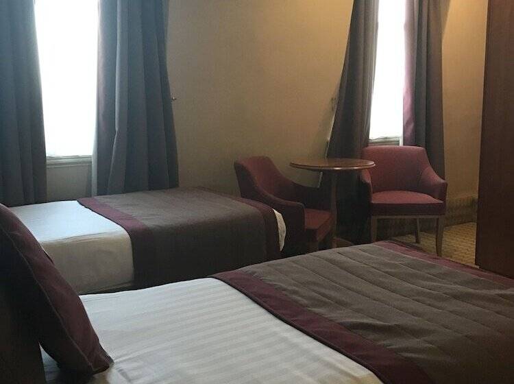 标准间, Crown & Mitre