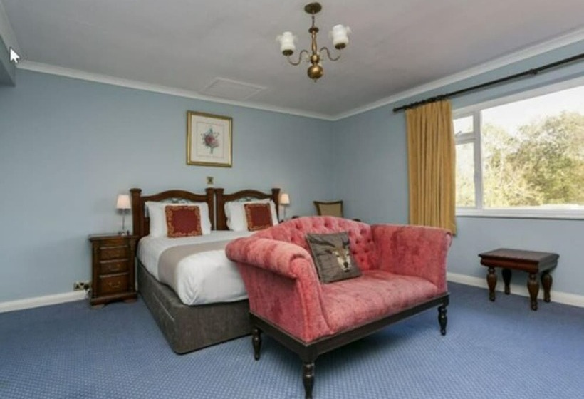 ガーデンビュースーペリアールーム, The Alfriston