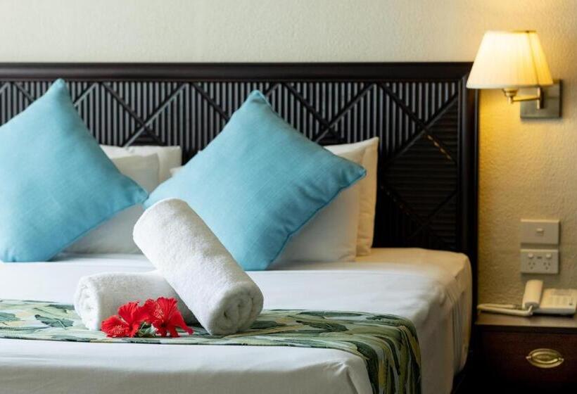 חדר סטנדרט נוף לבריכה, Fiji Gateway