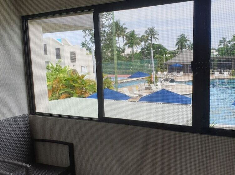 סוויטה, Fiji Gateway