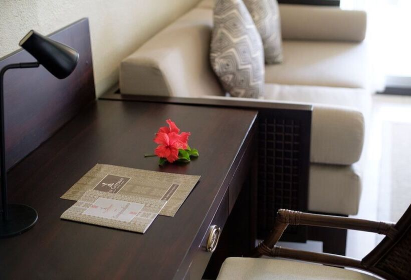 חדר סטנדרט נוף לבריכה, Fiji Gateway