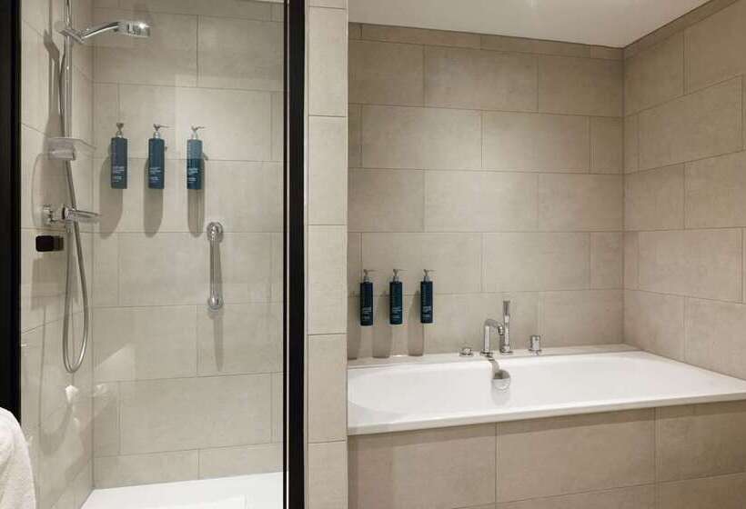 スイート, Hilton Leeds City