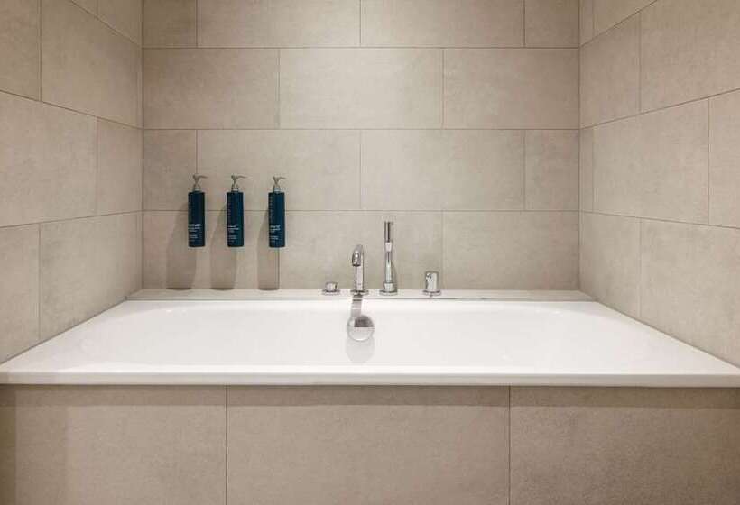 スイート, Hilton Leeds City