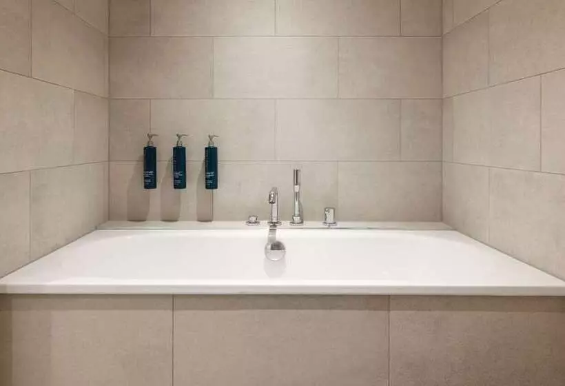 スイート, Hilton Leeds City