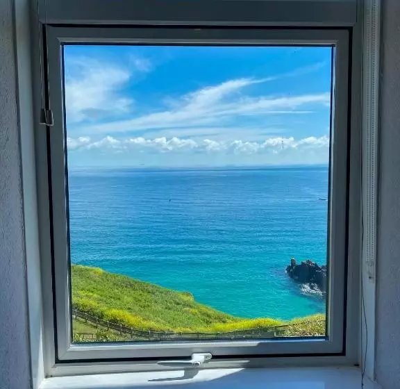 Standard Room Sea View, Housel Bay