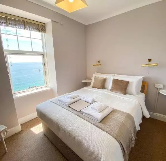 Standard Room Sea View, Housel Bay