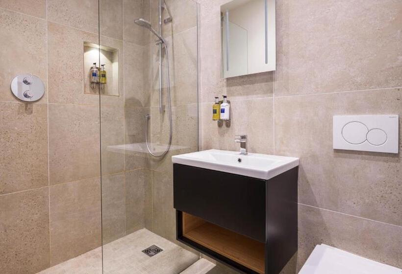 带观景的标准间, Housel Bay