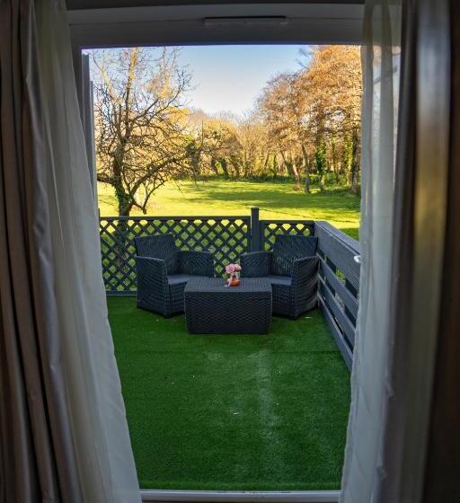 带阳台的豪华间, Le Pommier