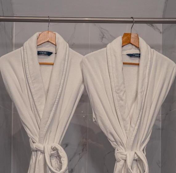 家庭间, Le Pommier