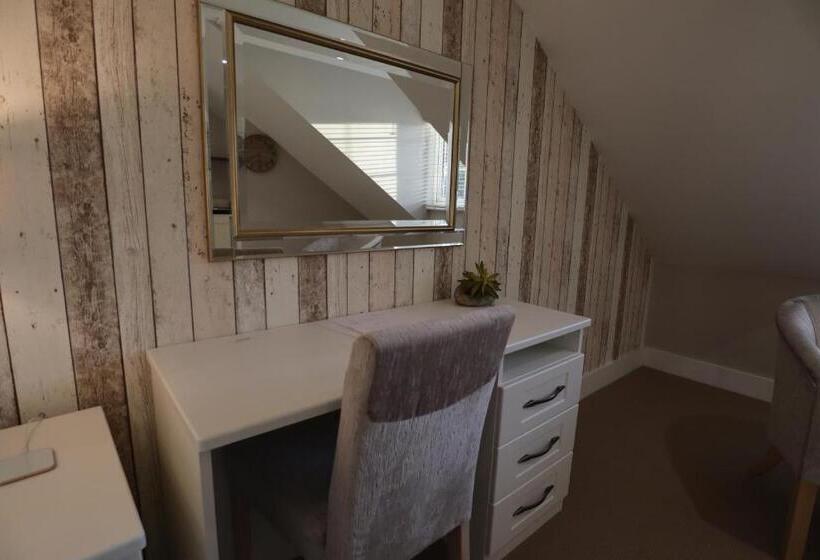 带大床的高级房间, Le Pommier