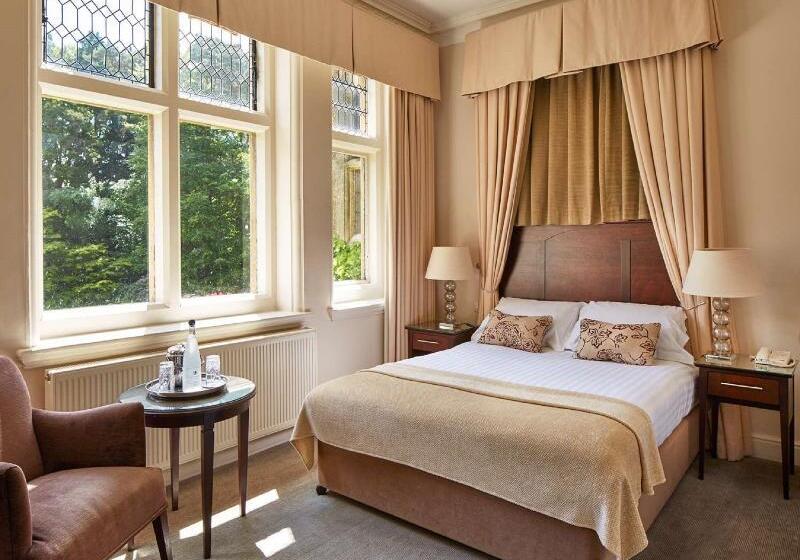 デラックスルーム, Macdonald Frimley Hall Hotel & Spa