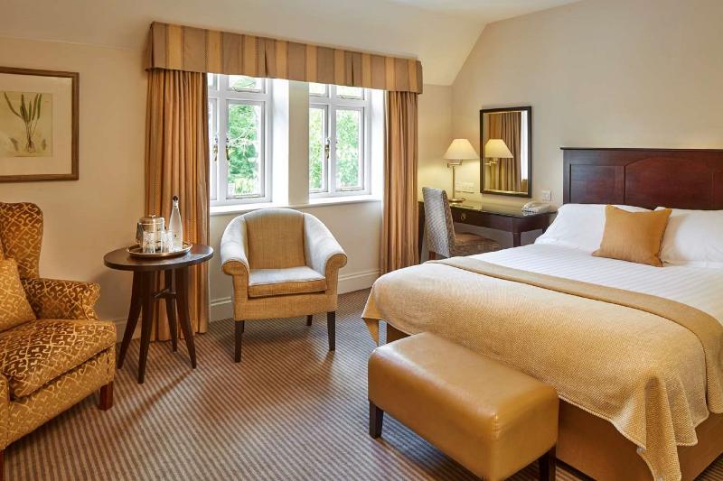 Номер Deluxe, Macdonald Frimley Hall Hotel & Spa