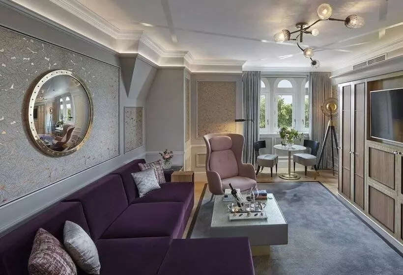 Perhesviitti, Mandarin Oriental Hyde Park, London