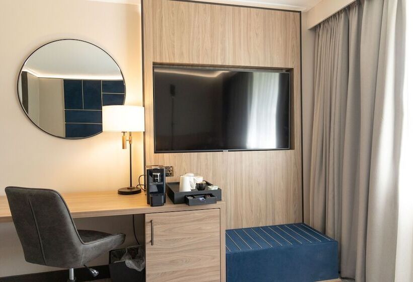 חדר סטנדרט, Delta Hotels By Marriott Colchester