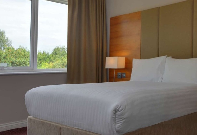 Номер Стандарт, Delta Hotels By Marriott Colchester