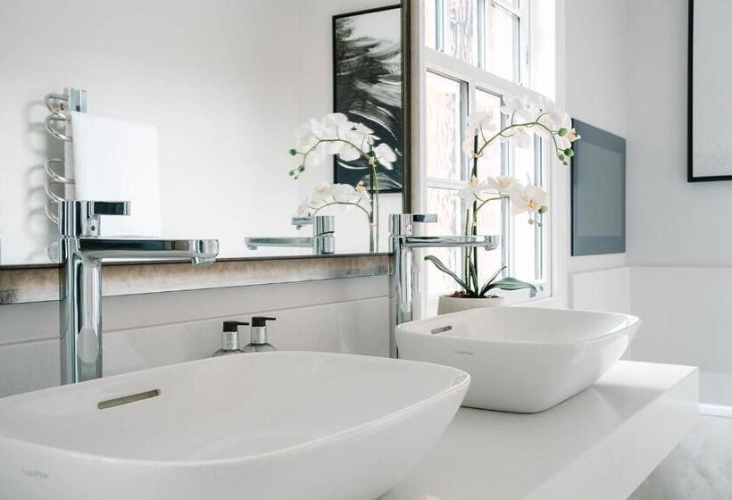 バルコニー付きジュニアスイート, Royal Berkshire