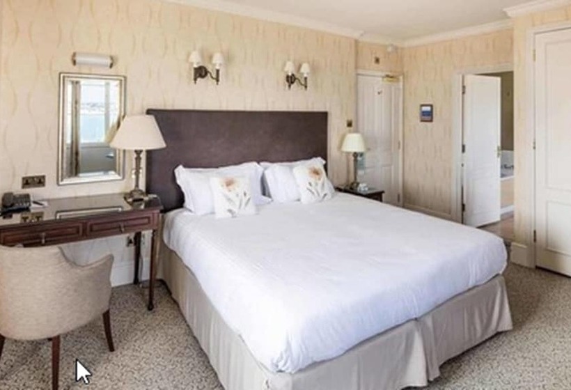 高级海景房, Somerville