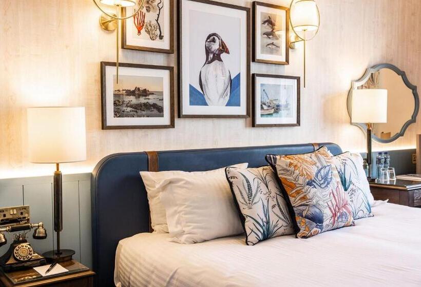 带海景的带双人床的标准间, Somerville