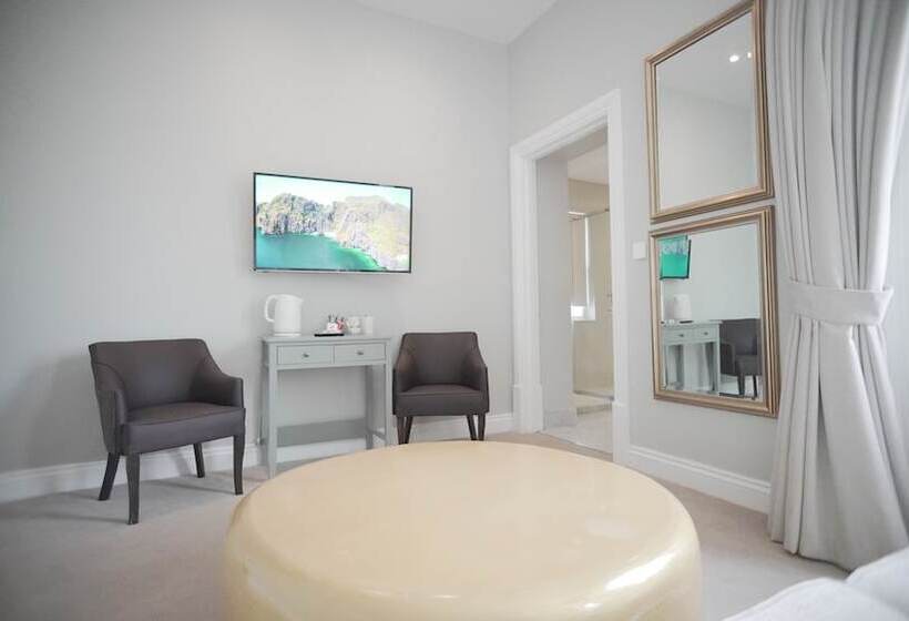 이그제큐티브 룸, The Chatsworth