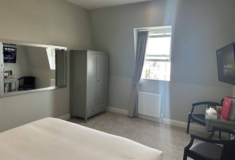 디럭스 룸 측면 바다 전망, The Chatsworth