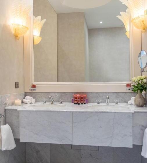 이그제큐티브 룸, The Chatsworth