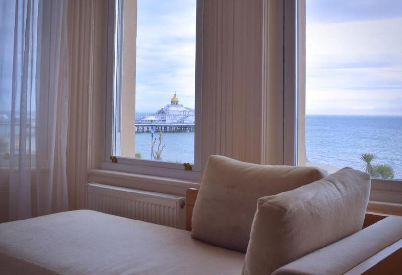 바다전망 이그제큐티브 룸, The Chatsworth