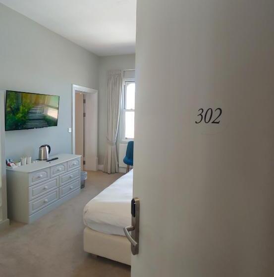 디럭스 룸 측면 바다 전망, The Chatsworth