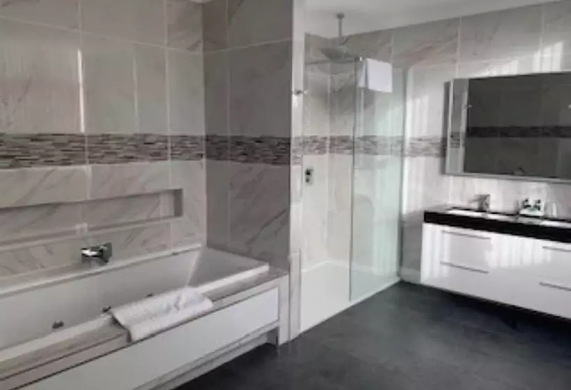 Executive-huone, The Diplomat Hotel Restaurant & Spa