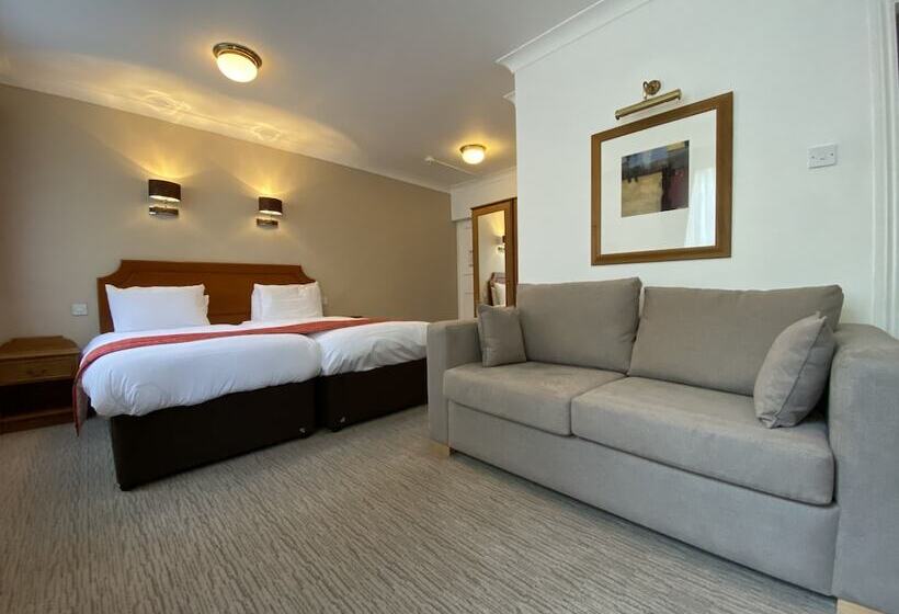 اتاق خانوادگی, Birmingham Great Barr