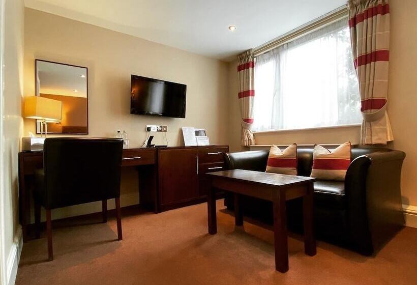 اتاق لوکس, Birmingham Great Barr