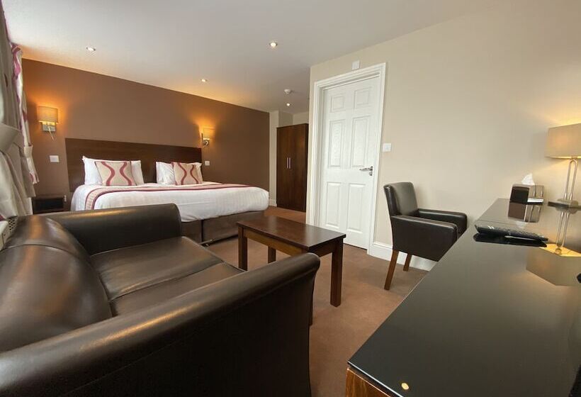 اتاق لوکس, Birmingham Great Barr