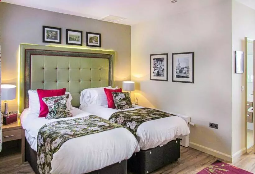 身障者適用スタンダードルーム, The Rutland Arms Hotel, Bakewell, Derbyshire