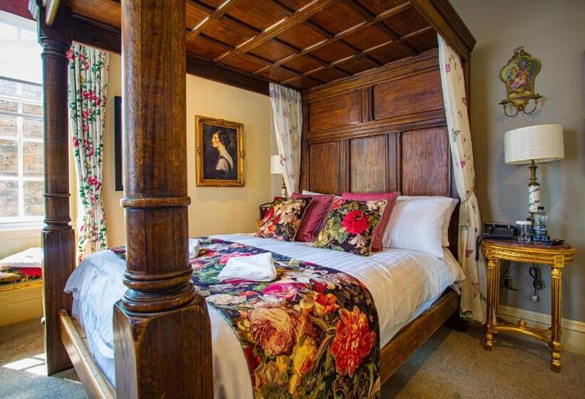 اتاق لوکس, The Rutland Arms Hotel, Bakewell, Derbyshire