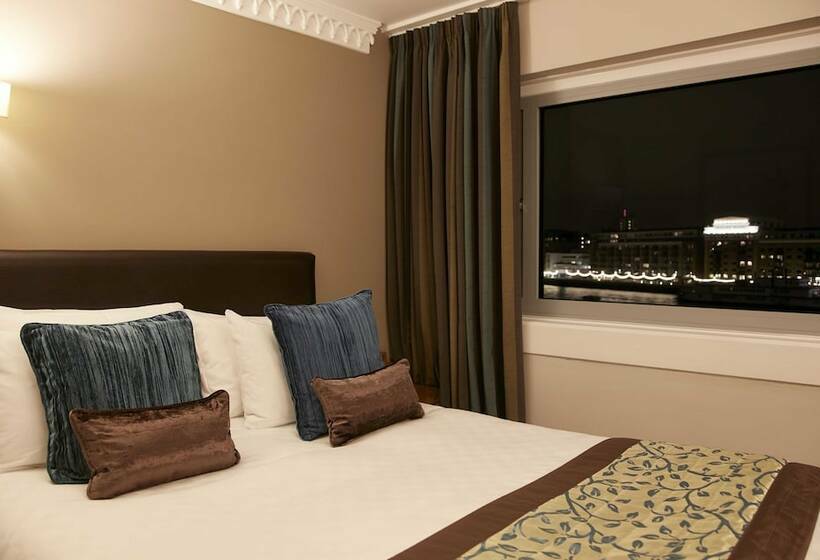 Номер Стандарт, The Tower Hotel, London