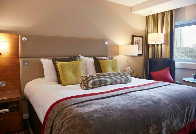 Номер Executive, The Tower Hotel, London