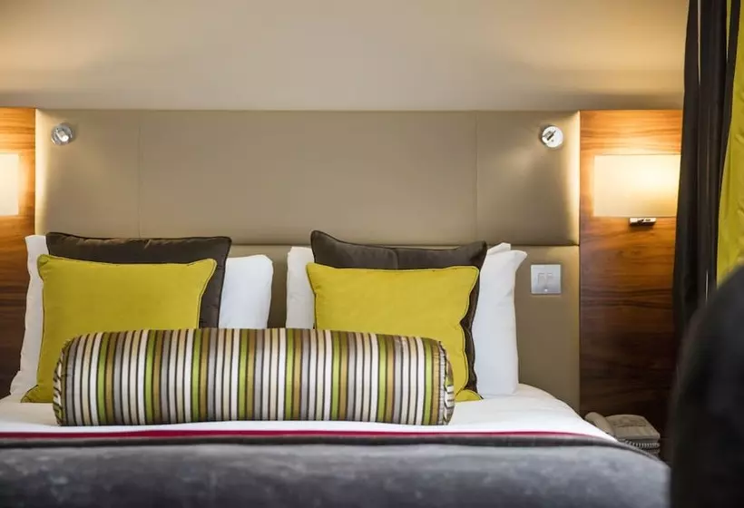 Executive Room, The Tower Hotel, London