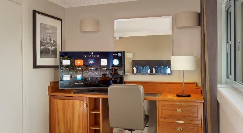 Номер Стандарт, The Tower Hotel, London