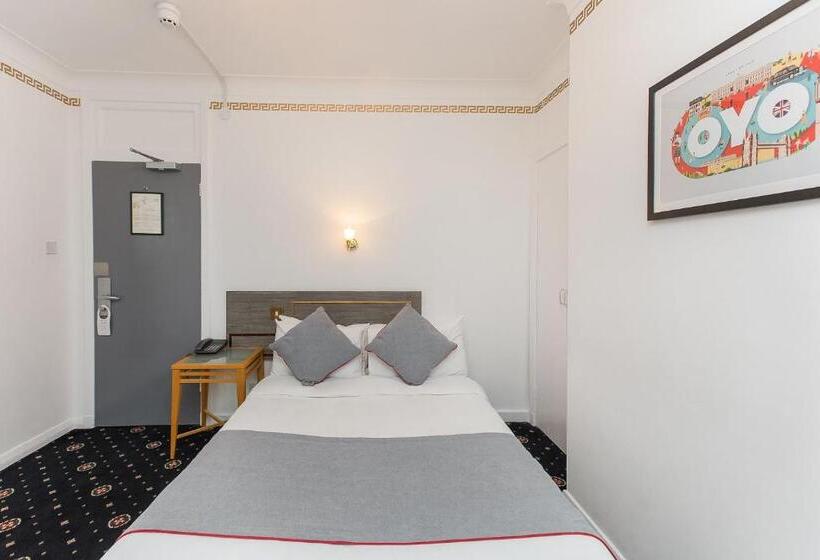 Номер Basic, Stade Court Hotel