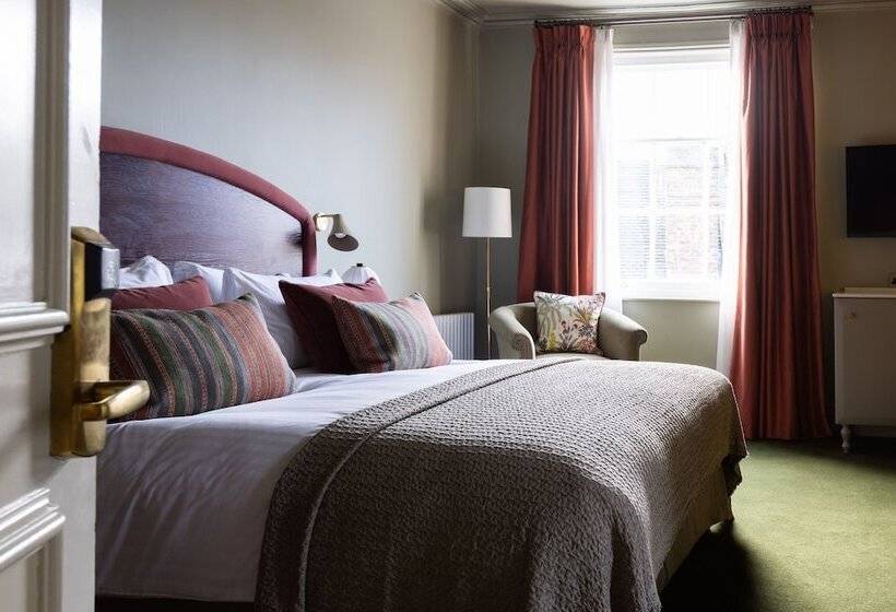 Номер Стандарт, The White Hart Hotel Lincoln