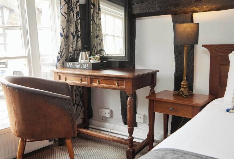 스탠다드 룸, White Hart Hotel By Greene King Inns