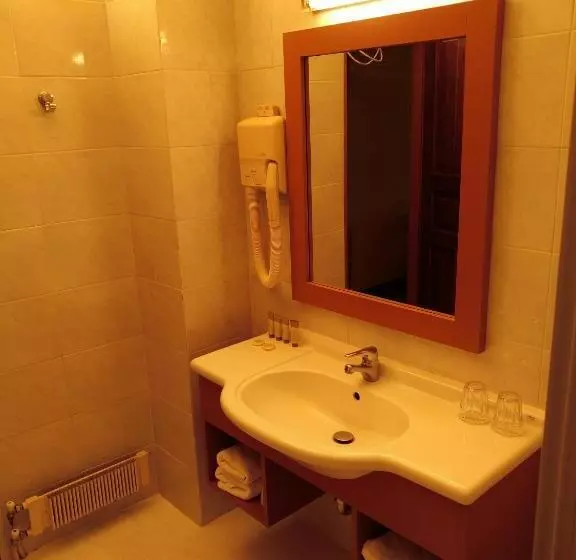 スタンダードトリプルルーム, Domotel Anemolia Mountain Resort