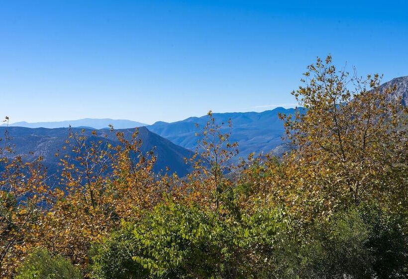 اتاق استاندارد سه نفره, Domotel Anemolia Mountain Resort