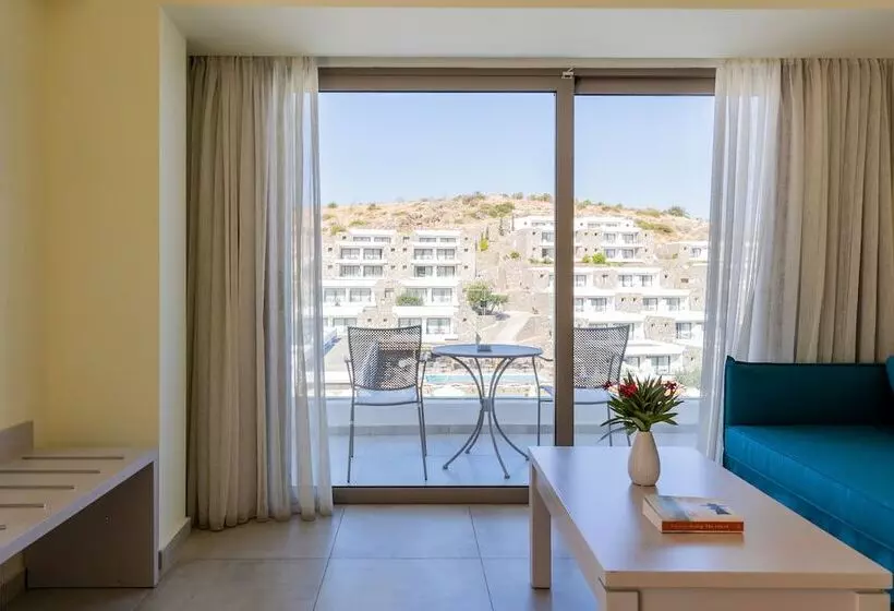 بانگلوی سوپریور, Ariadne Beach  Adults Only