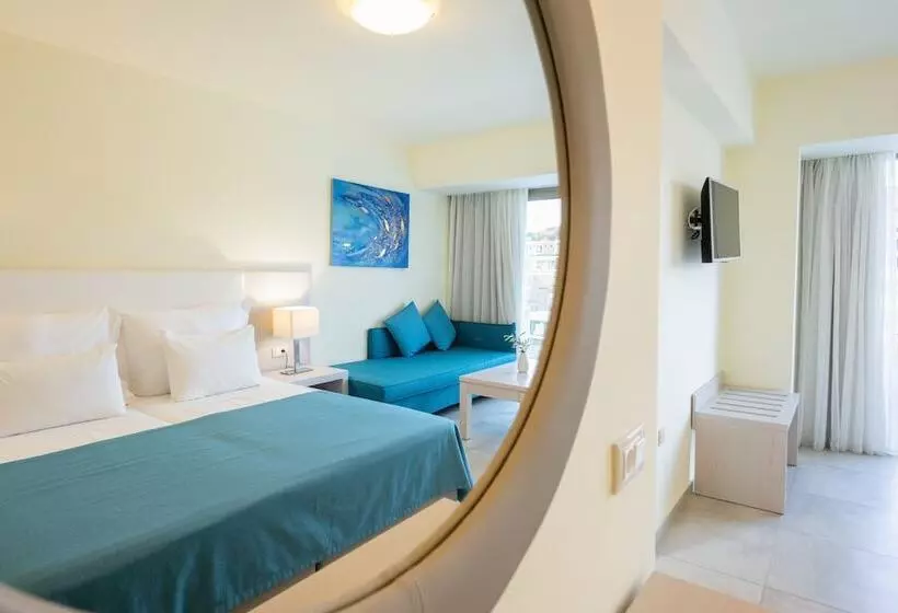 بانگلوی سوپریور, Ariadne Beach  Adults Only